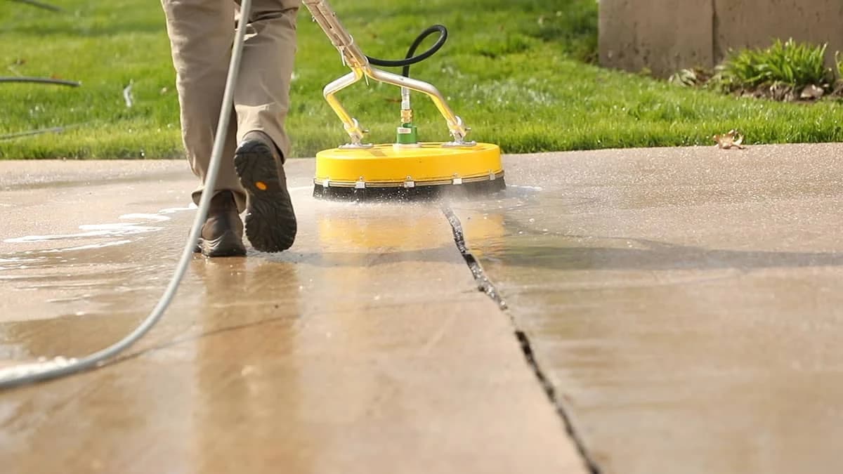 Concrete Washing in Adelaide — before and after by Adelaide Pressure Washing